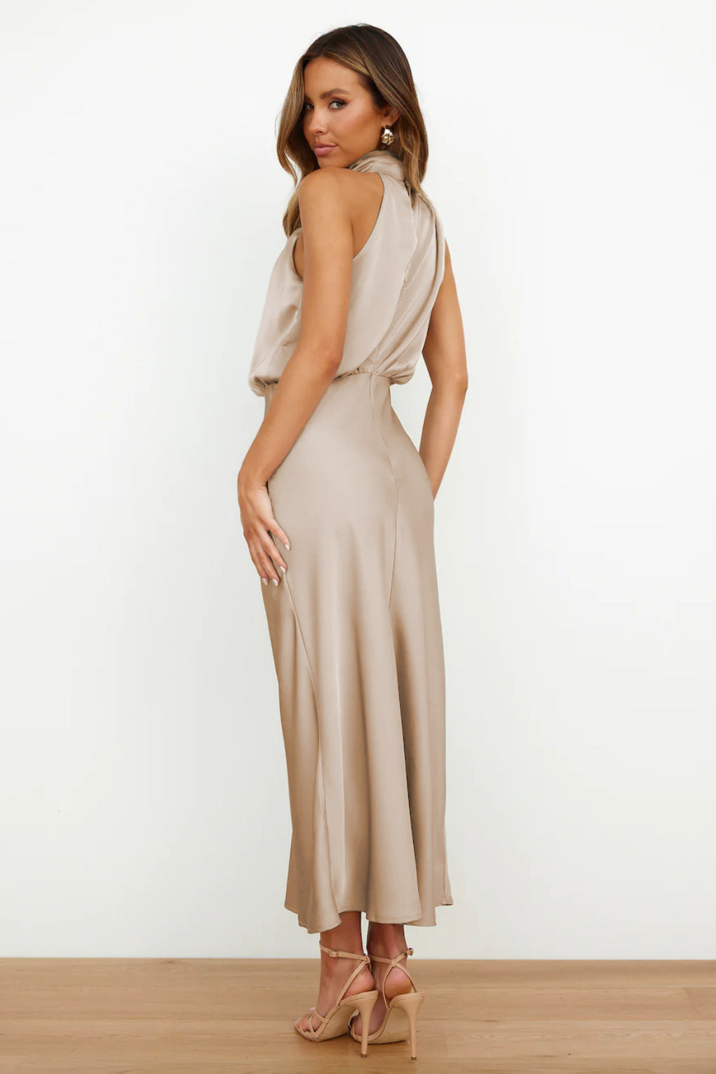 Julia – Elegante jurk met moderne flair